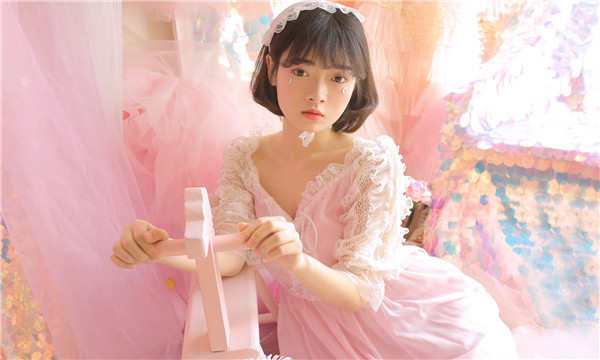 双河供卵试管代怀生子多少钱？这一直是很多不孕不育家庭关注的话题。在中国，不孕不育的发生率越来越高，根据《中国不孕不育现状调研报告》显示，育龄夫妇的不孕不育率从20年前的3%增长至现在的12.5%-18.2%，患者人数高达6000万以上。在这样的背景下，许多家庭通过供卵试管来实现自己的生育梦想。那么，供卵试管代怀生子的费用到底是多少呢？